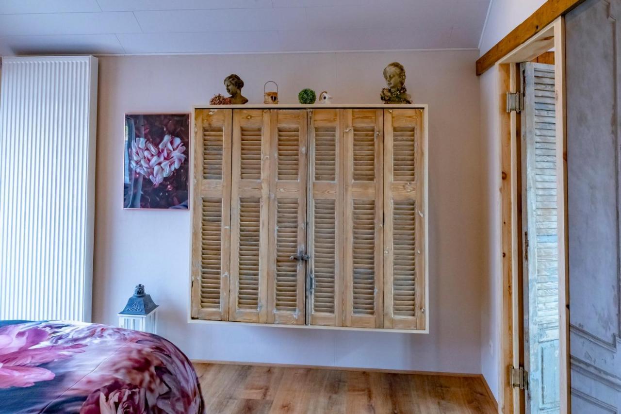 Le Petit Moussis Villa Ставело Екстериор снимка
